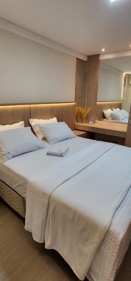 Suite Beira Mar Em Ponta Negra - Residencial Ponta Negra Beach Natal Eksteriør billede