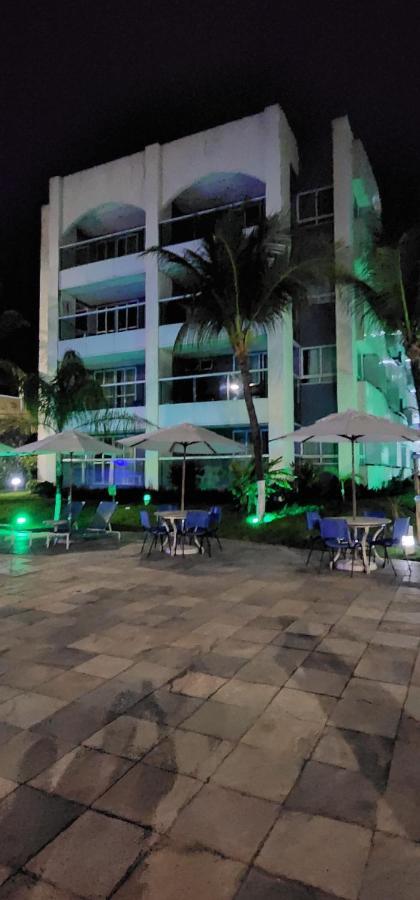 Suite Beira Mar Em Ponta Negra - Residencial Ponta Negra Beach Natal Eksteriør billede